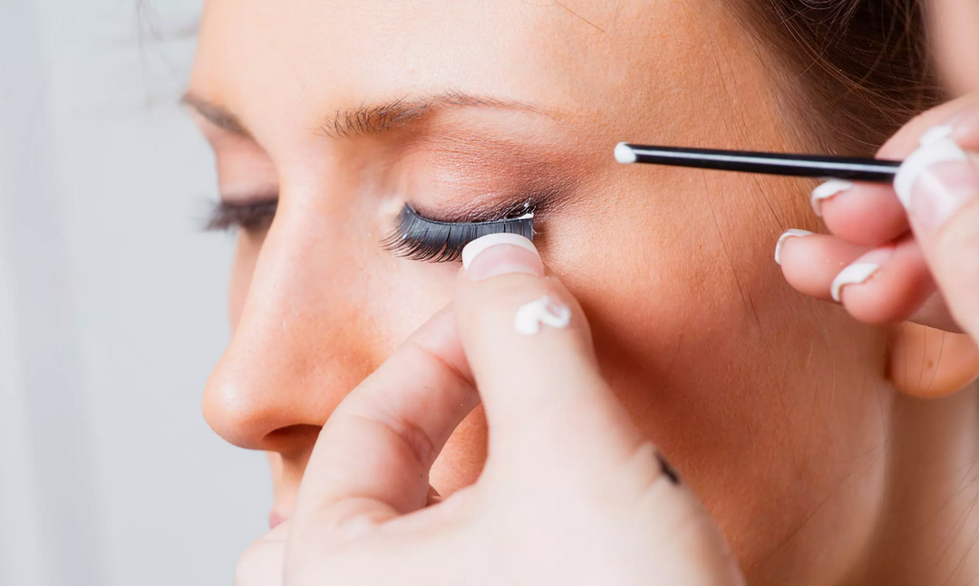 How the Weather Affects Your Lash Glue – RITALASH Tips for the Winter Season