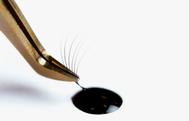 The THING About RITALASH Volume Tweezers